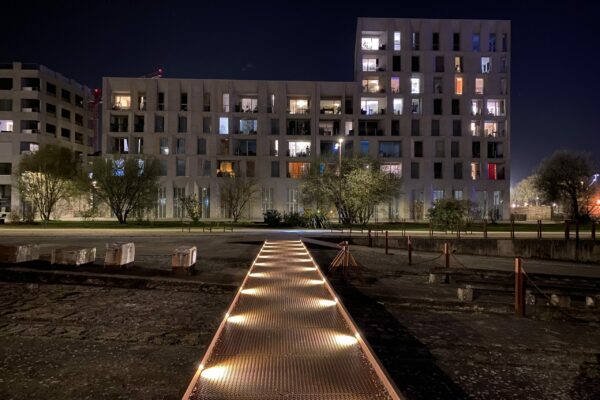 Réalisation Nantes LED PUCK SNAP